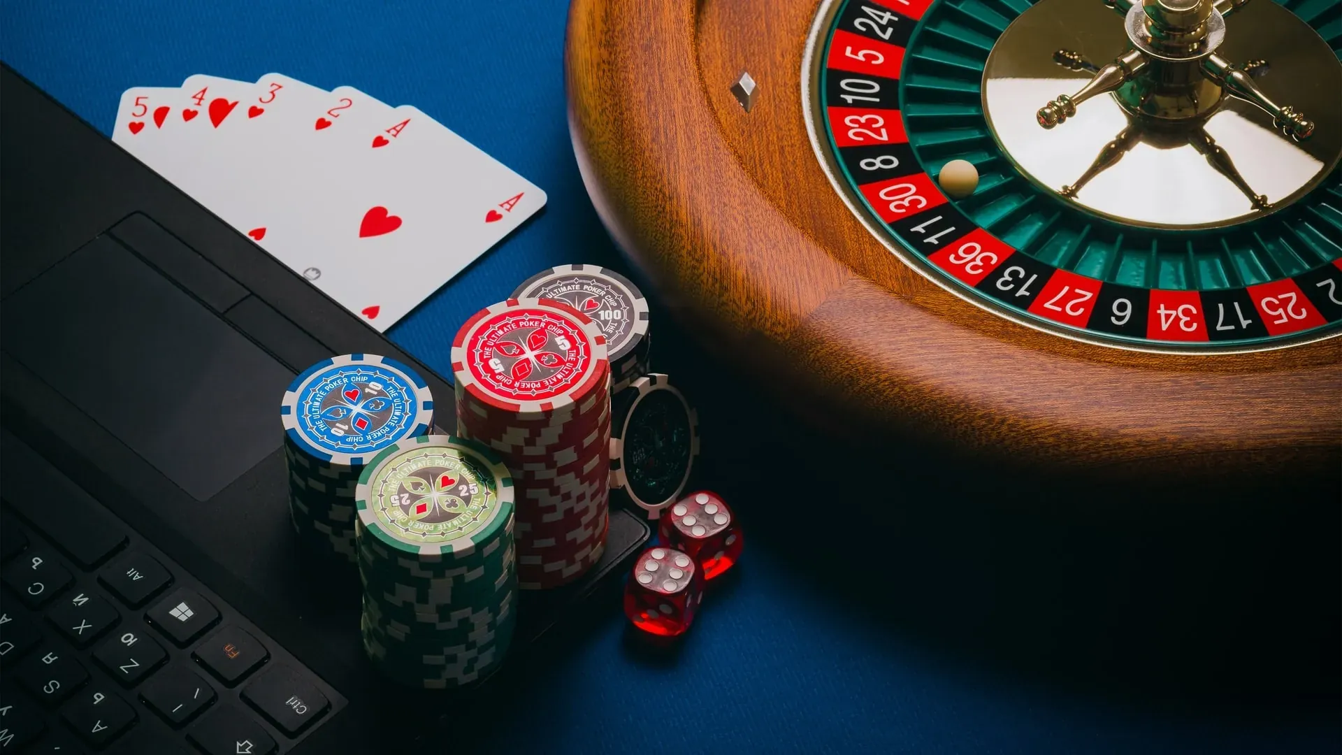 poker-chips-gambling-malaysia-game